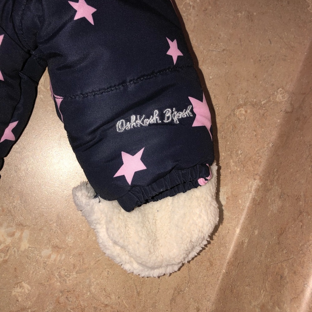 OshKosh Baby Girl Snowsuit 3/6m navy/pink stars - Picture 3 of 8